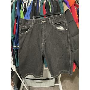 Size 36- Vintage FUBU Denim Shorts Men's Baggy Y2K